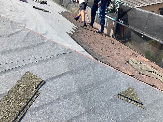 シングル材施工　職人